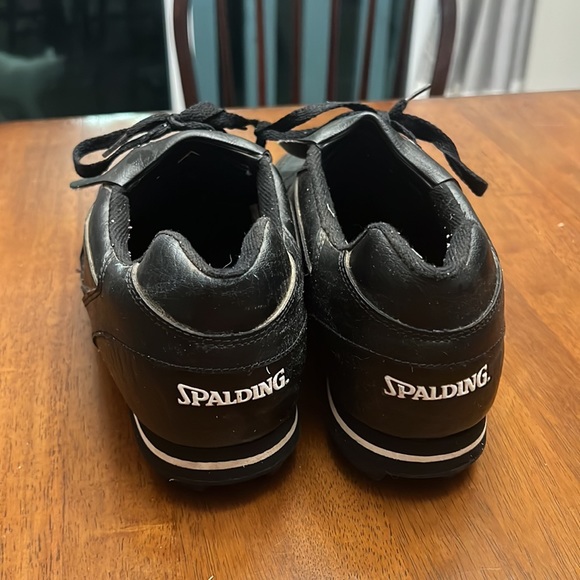 Men’s Spalding Competition Series Leather Cleats - Picture 3 of 8